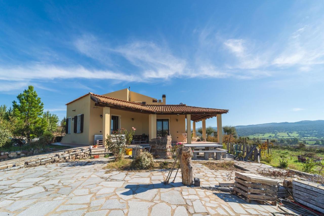 Villa Immersa Nella Natura 페르푸가스 외부 사진